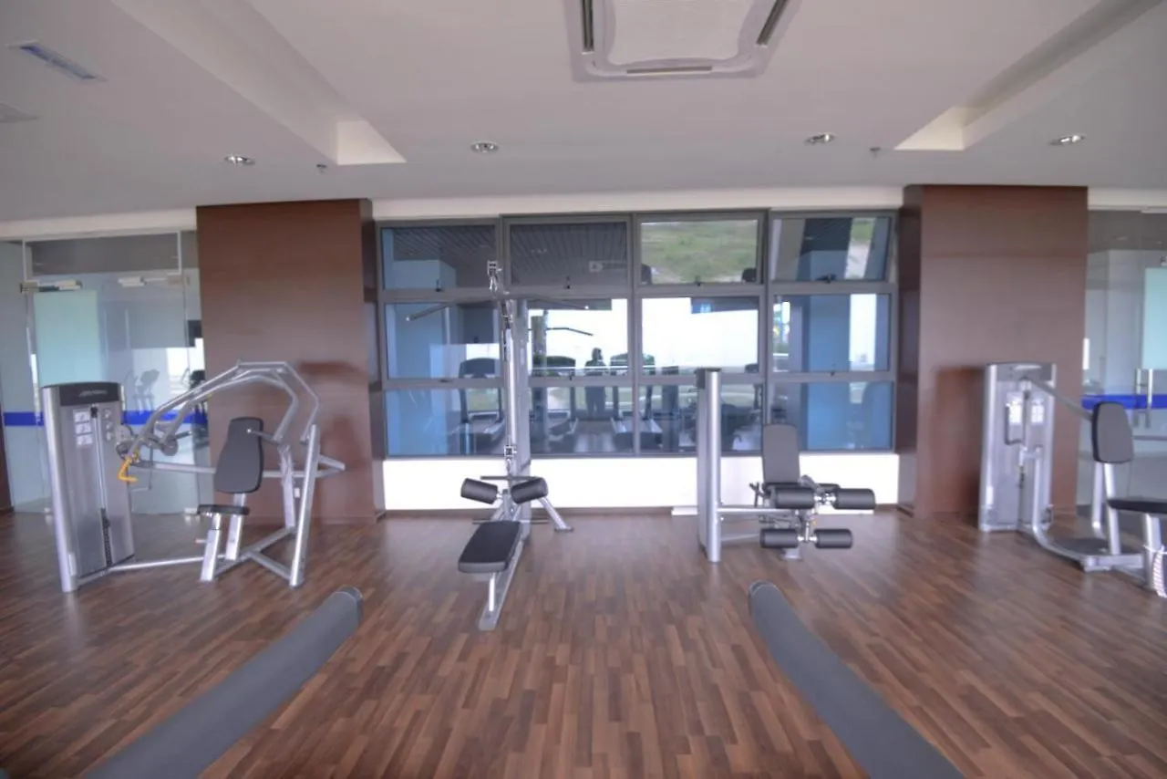 Apartment Atlantis Residence Melaka Camelot Beautiful Sea And City View